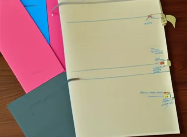 Jak zrobić folder podróżny na kartce papieru